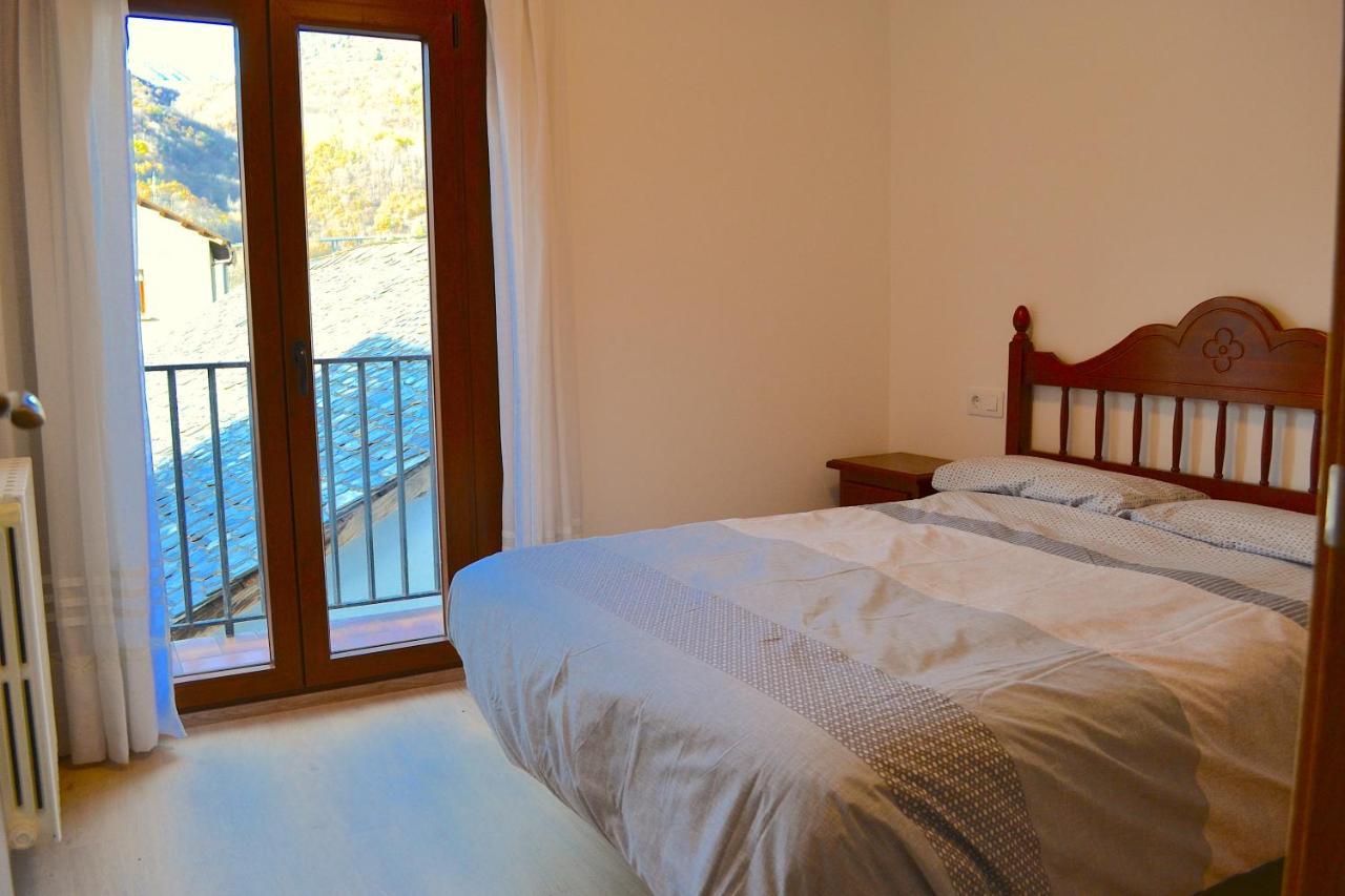 Apartament Comfortable Amb Vistes I Centric By Rural D'Aneu エステリ・ダネウ エクステリア 写真