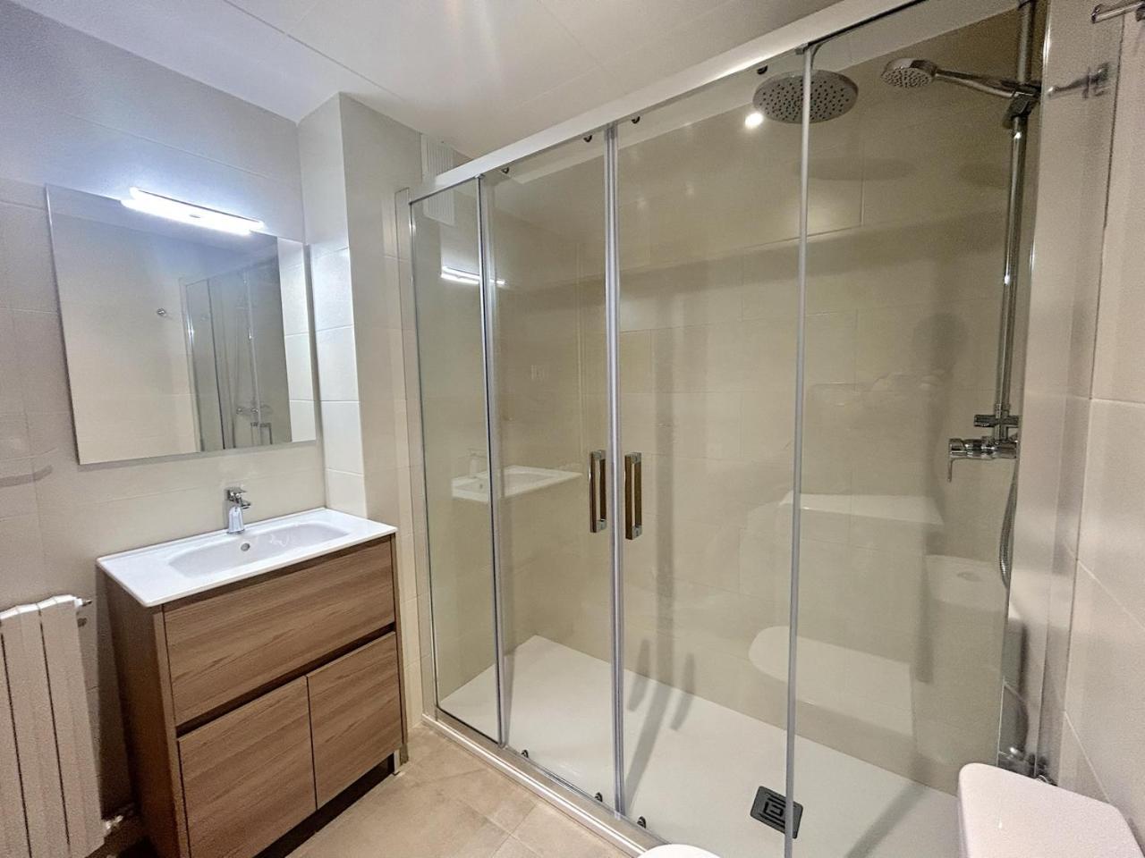 Apartament Comfortable Amb Vistes I Centric By Rural D'Aneu エステリ・ダネウ エクステリア 写真